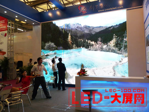 深圳市創(chuàng)顯光電亮相國(guó)際專業(yè)燈光<a href=http://www.audio160.com target=_blank>LED顯示屏</a>展