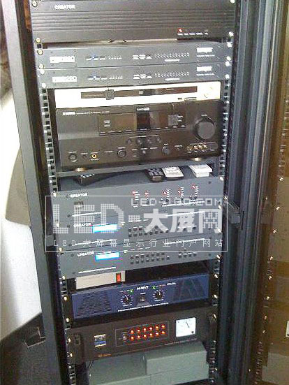 CREATOR <a href=http://m.qcrkj88.com target=_blank>LED顯示屏</a>及中控系統放彩上海世博會