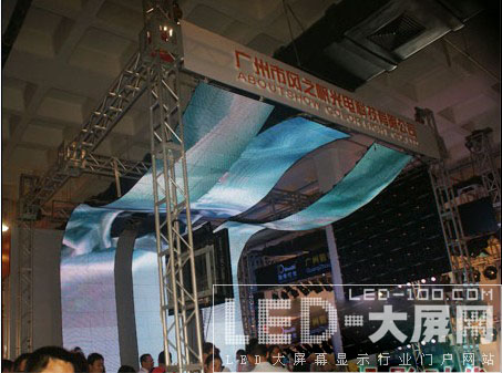 廣州風(fēng)之帆LED屏亮相十九屆國際<a href=http://www.audio160.com target=_blank>音響</a>展