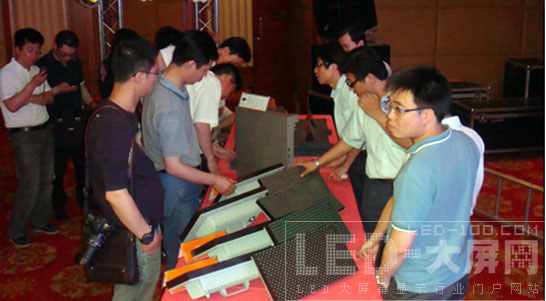 視界因你更寬廣-CREATOR <a href=http://m.qcrkj88.com target=_blank>LED顯示屏</a>發布會暨AV新品推介會——沈陽站