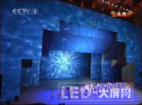 每平米10萬!深度揭秘央視春晚<a href=http://m.qcrkj88.com/company/1.htm target=_blank><a href=http://m.qcrkj88.com target=_blank>LED顯示屏</a></a>