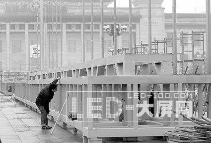 찲TVɉK<a href=http://m.qcrkj88.com target=_blank>LED@ʾ</a> ^醱Ư