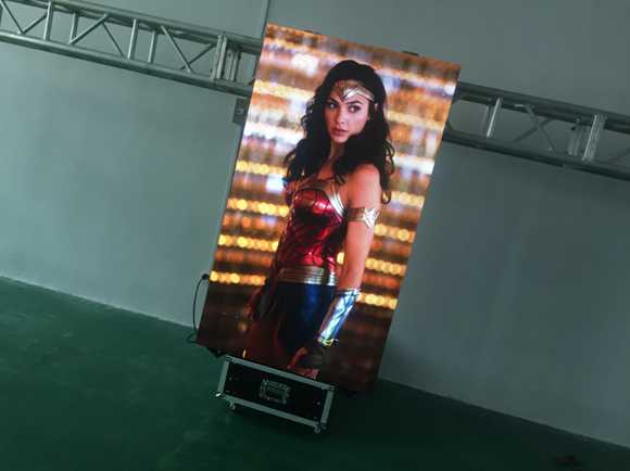 ʮڇHLEDչSƼۯB<a href=http://m.qcrkj88.com target=_blank>led@ʾ</a>
