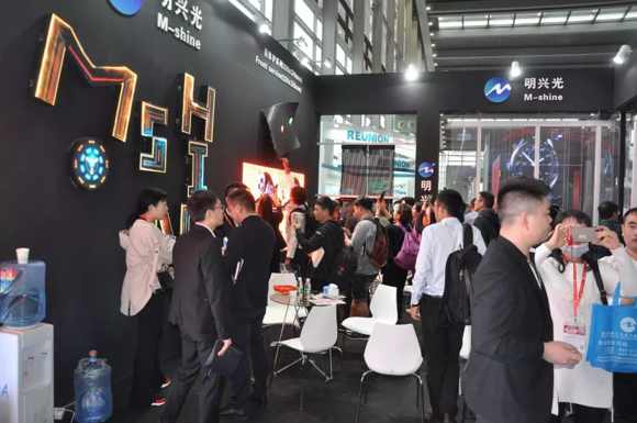 LEDCHINA 2019 չ(hu)ֱdWҫǈ(chng)